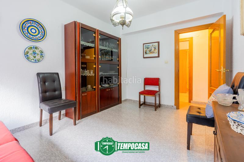 Foto 44b8c46e-ca3f-447c-b008-bf5f0db2760d. Appartement dans carrer dels sants just i pastor 94 dans Valencia