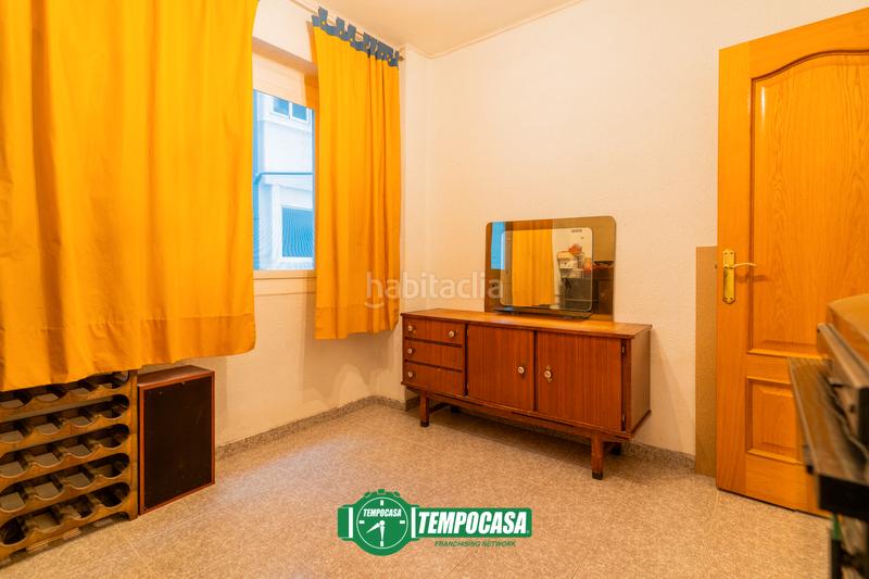 Foto 22b2199e-9f87-49f9-b35a-9162d832aecd. Flat in carrer dels sants just i pastor 94 in Aiora Valencia