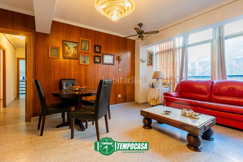 Foto baa26468-7048-452c-9e35-339892c18b9f. Flat in carrer dels sants just i pastor 94 in Aiora Valencia