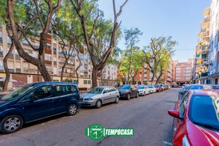Apartment in Carrer dels lleons 17