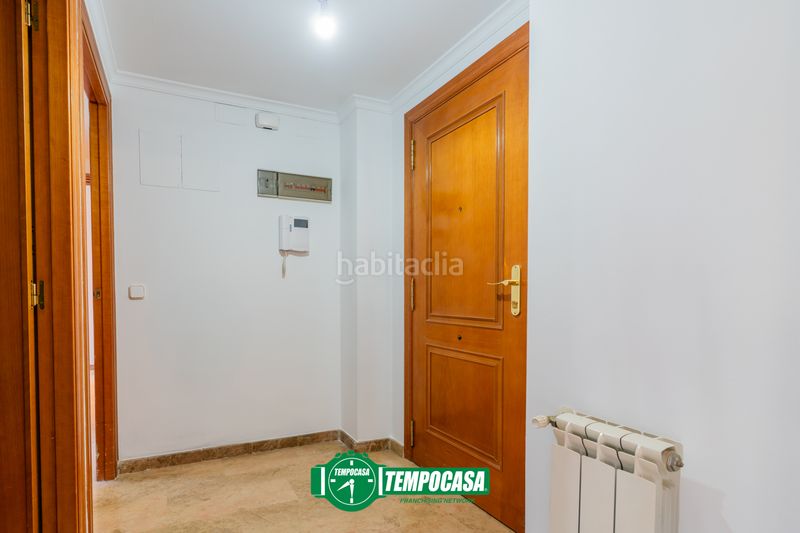 Foto bd012dd7-8d68-4c70-970d-83c81444400b. Pis a Camí Fondo Valencia