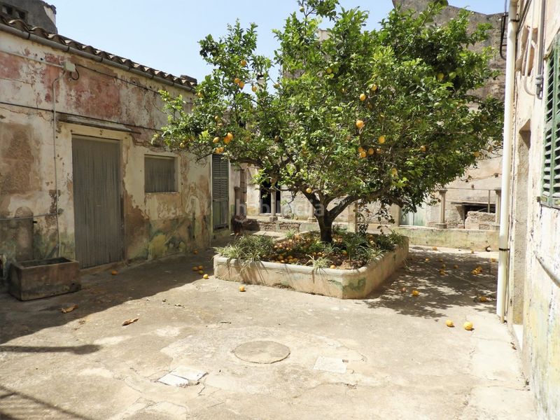 Foto af14d271-c781-4eeb-935e-38076be808a0. Casa amb aparcament a Felanitx poble Felanitx