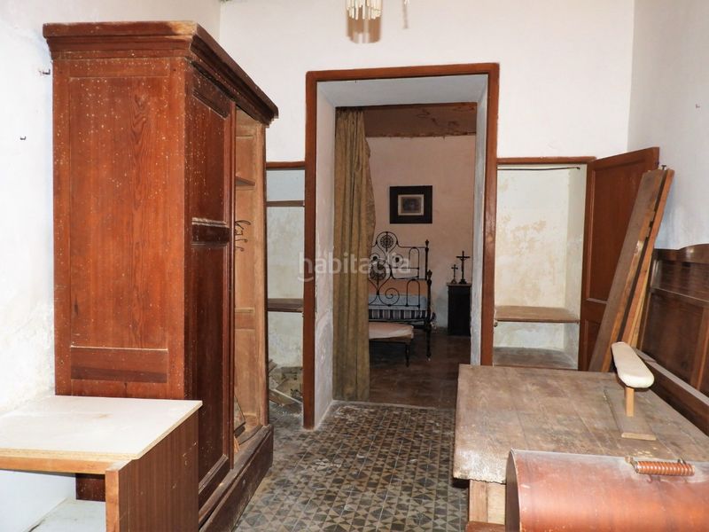 Foto da1f1e19-847e-4817-8fc1-5f540a45e6e6. Casa amb aparcament a Felanitx poble Felanitx