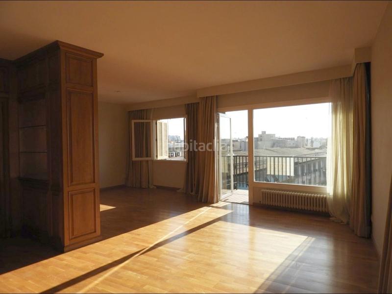 Foto 48291be3-578b-46fa-948b-37e305cc2d5e. Piso  con ascensor en pleno centro de palma en Palma de Mallorca