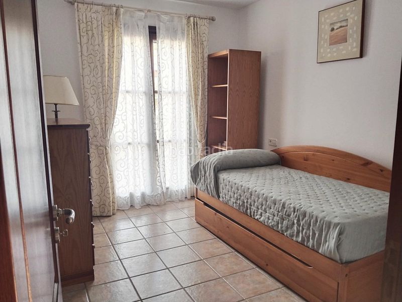 Foto bc3814b3-db10-4e7b-a30f-ace11db1aa84. Rent semi detached house with heating parking pool in Felanitx