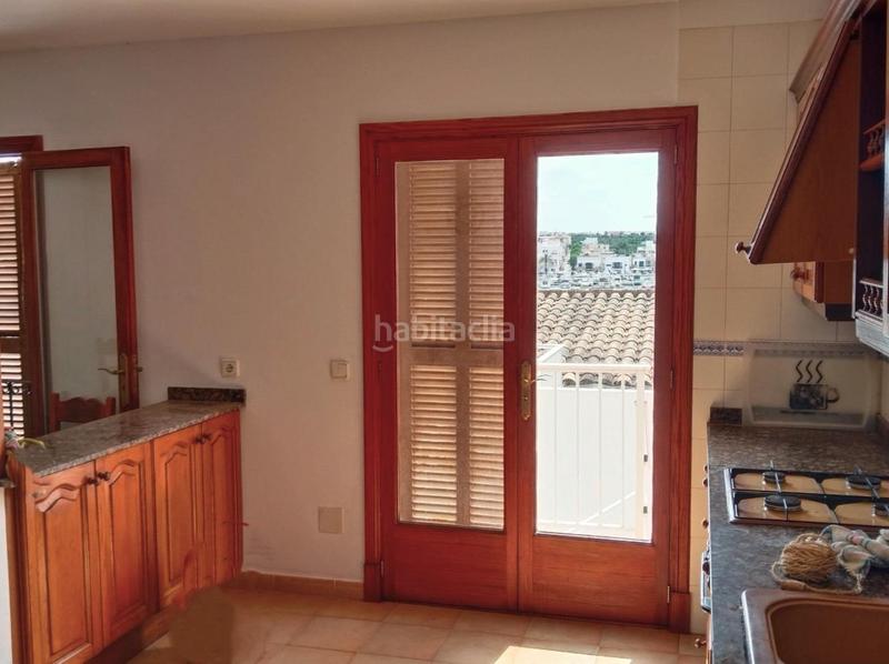 Foto 5ce16b4b-921b-40c3-8487-edcef84aeaff. Rent towny house in Portocolom Felanitx