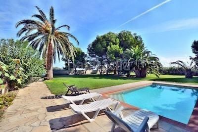 Foto aae07f3c-63af-44f8-aff3-2d2a11526f85. Xalet amb aparcament piscina a Platja de Mont-roig Mont-roig del Camp