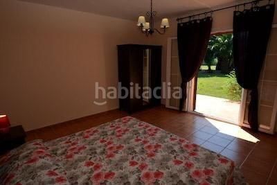 Foto c70ae296-3cda-48f0-b5eb-41ea6deb42b4. Xalet amb aparcament piscina a Platja de Mont-roig Mont-roig del Camp