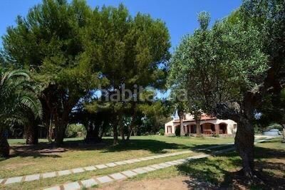 Foto df623dd1-608d-4447-87b1-85f6076d73a5. Xalet amb aparcament piscina a Platja de Mont-roig Mont-roig del Camp