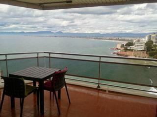 Pis a Mar i Camp - Platja dels Capellans. Hermosas vistas al mar y con licencia turistica
