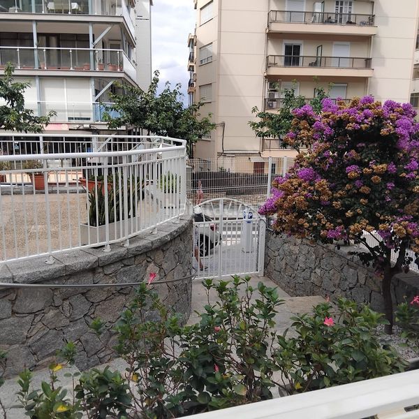 Foto 26808646-ebce-4705-8d1e-c5c2fd4650db. Apartament amb piscina a Mar i Camp - Platja dels Capellans Salou