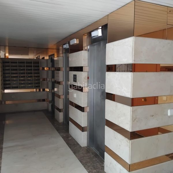Foto 37a83aac-e19c-4f17-9846-5cb76ac371df. Apartament amb piscina a Mar i Camp - Platja dels Capellans Salou