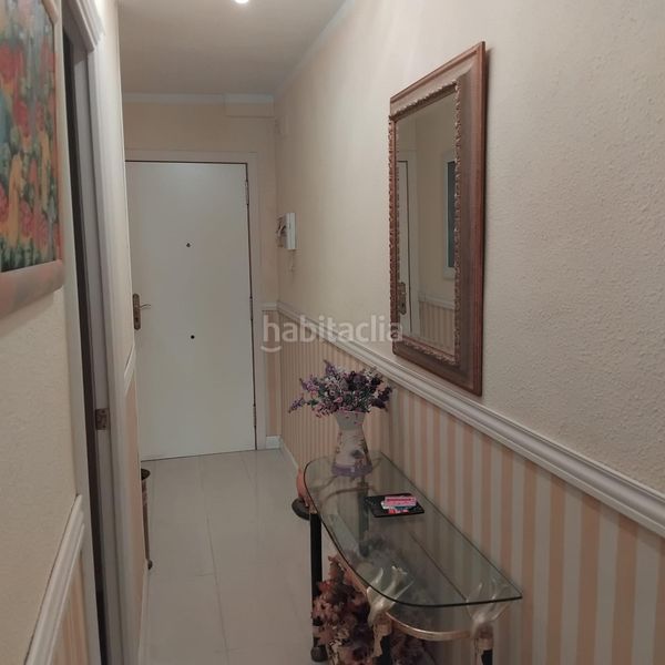 Foto 9e988717-a800-4e06-b5fd-65dcd53e62d1. Apartament amb piscina a Mar i Camp - Platja dels Capellans Salou
