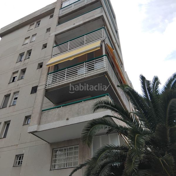 Foto a2996972-0e02-4192-bf3b-b5bb774a29bc. Apartament amb piscina a Mar i Camp - Platja dels Capellans Salou
