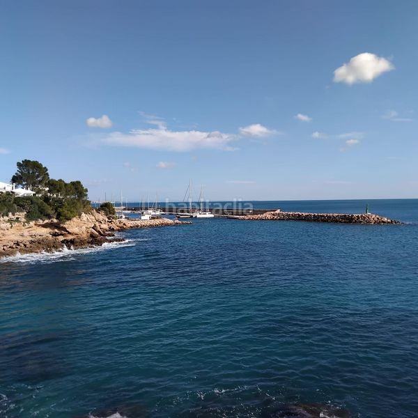 Foto 570f059a-3ed3-45af-a6ba-c79febade62f. Àtic amb piscina a Calafat Ametlla de Mar (L´)