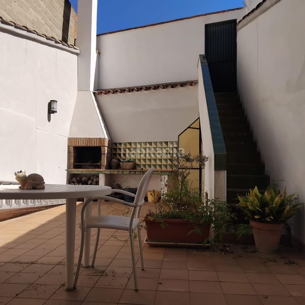 Foto 1dbefceb-f074-4f81-9c44-305b1251c733. Casa amb calefacció aparcament a Tàrrega