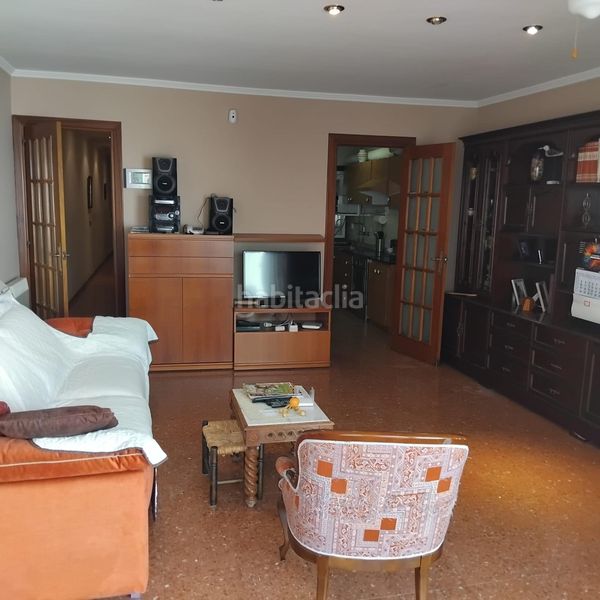 Foto a2bb8771-8f57-4045-8dba-c2c52bf00f4f. Casa amb calefacció aparcament a Tàrrega