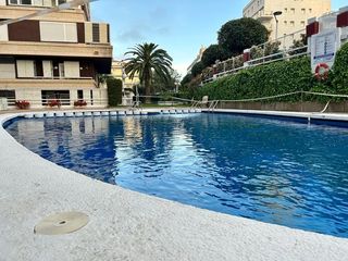 Pis a Mar i Camp - Platja dels Capellans. Piso de 65 mts  local comercial 410 mts2 a 120 metros de la play