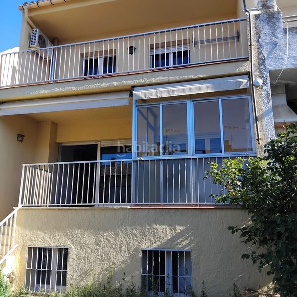 Foto 6a221f98-6f89-4688-a803-6f78a0c97811. Casa adossada amb calefacció aparcament a Agramunt