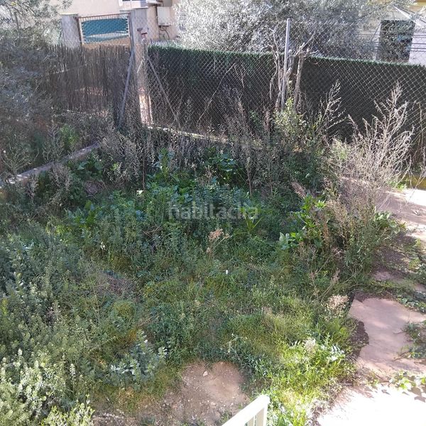 Foto e3ea3219-ac7c-4cd0-87ac-8cb2cfe951ab. Casa adossada amb calefacció aparcament a Agramunt