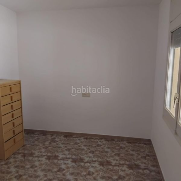 Foto ffa82761-6e83-4ff4-817a-65e1423b5177. Casa adossada amb calefacció aparcament a Agramunt