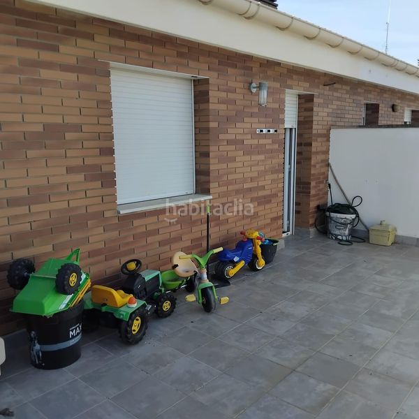 Foto 7d869876-ff3a-477c-a081-bfb40155ffb9. Dúplex duplex garaje trastero en tárrega en Tàrrega