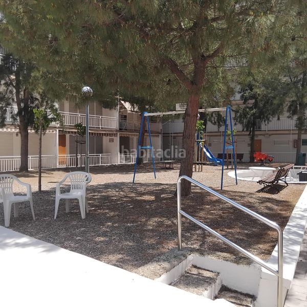 Foto a6b0535e-5226-463e-a9c8-523fd0c33145. Pis amb piscina a Mar i Camp - Platja dels Capellans Salou
