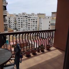 Pis a Avenida de Prat de la Riba