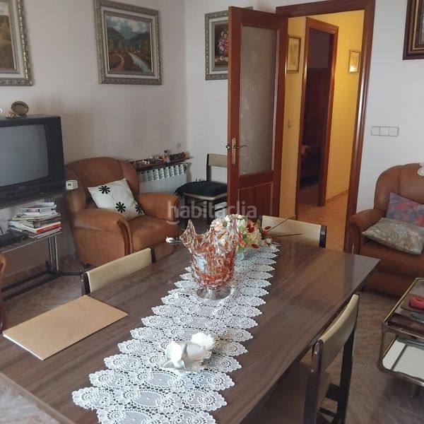 Foto 685bd4af-b6f1-41e7-8bab-60e352e65cc0. Casa amb aparcament a Anglesola