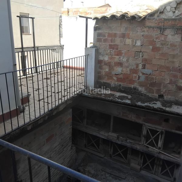 Foto c319f016-4107-48d3-9c2a-5aa8a01ce855. Casa amb aparcament a Anglesola