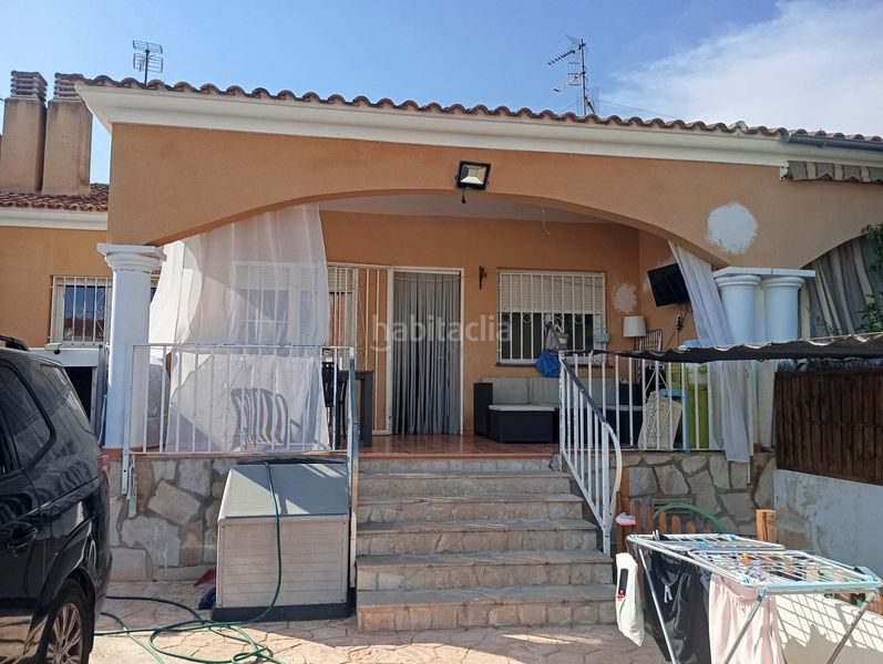Foto bf34101a-3726-4f43-ba1e-2d0bd389a4b1. Casa adossada amb aparcament piscina a Partidas de Interior - Zona Rústica Vinaròs