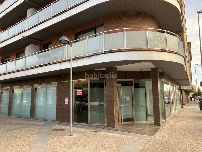 Foto 8a7f4a4f-46ec-4c20-9a2b-d15e7a190252. Location local commercial dans avenida de aragón 64 dans Fraga