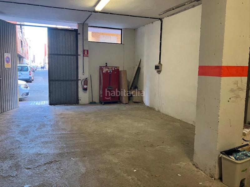 Foto 7b6c18cf-5dcb-4397-a3d2-0d8bf2c01de8. Location local commercial dans Fraga