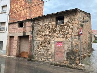 Casa  Calle la huerta. Casa con patio de 500 metros