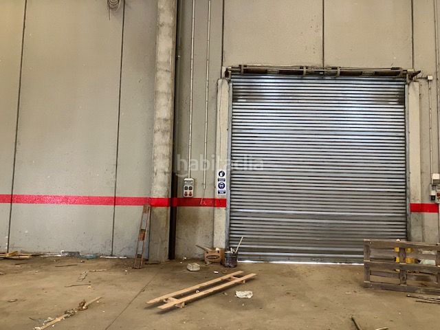 Foto e9fa1a65-aa3d-470e-8d6e-ed4463105b87. Location bâtiment à usage industriel dans Fraga
