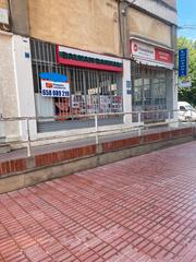 Lloguer Local Comercial a Fraga. Local cerca de la avenida principal