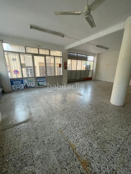 Foto 4fb852b8-6215-4b05-b8cb-ddd6356df0e2. Location local commercial dans Fraga