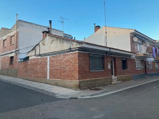 Maison  Calle ñ. Casa a la venta en mequinenza