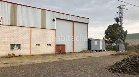 Foto a042ea69-96fb-48c3-8e9f-850e2210415b. Nau industrial a Zaidín