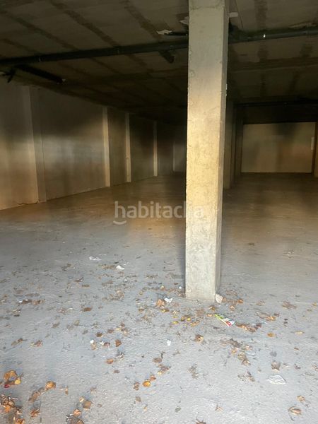 Foto 1902d4e6-7d1b-4d34-9938-96550565bdcf. Location local commercial dans Fraga