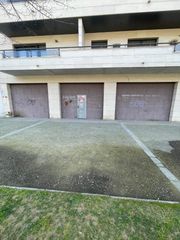 Business premise in Calle Cabañera Real
