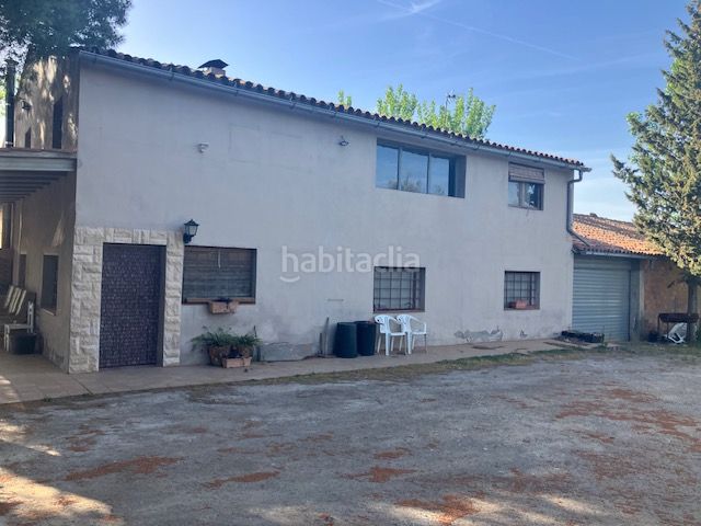 Foto 2c9ccb35-f989-4d7a-b41c-f83a0b6733fc. Finca rústica a Fraga