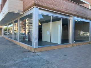 Business premise in Calle Masarrabal 5