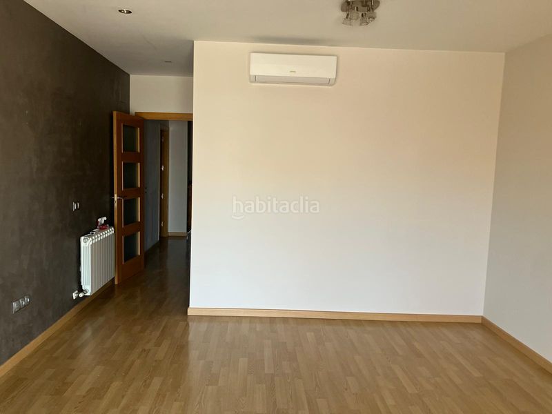 Foto f7c16679-67c2-493b-b6d0-40b9bb034662. Piso ático duplex en alcarrás en Alcarràs