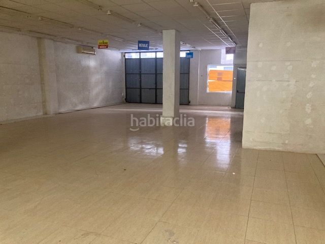 Foto 1cab4d54-68a3-456a-80dd-83e3f7124b86. Lloguer local comercial a Fraga