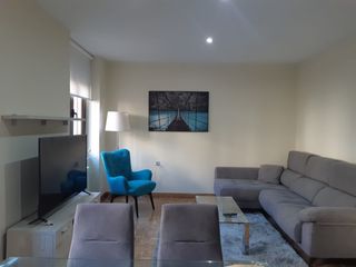 Rent Flat in Calle bermejeros 32. Inmobank alquila piso calefacción incluida