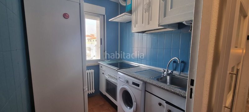 Foto f3e3ecbf-28e9-4c67-bd39-34e29079afea. Lloguer àtic amb calefacció a Centro Salamanca