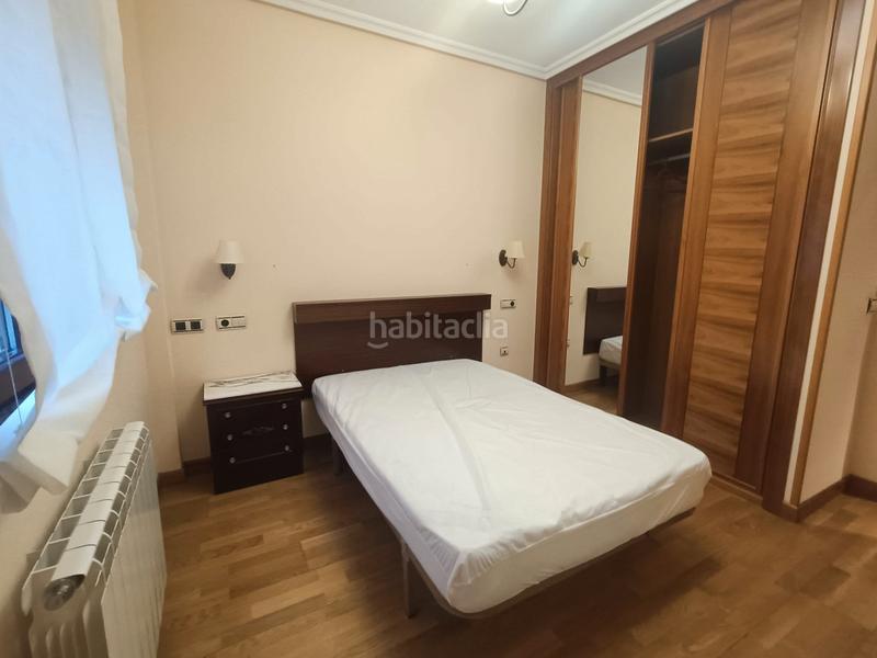 Foto b99bc753-e3fa-4309-8c97-9e20bdde9c9d. Flat with heating parking in Pizarrales Salamanca