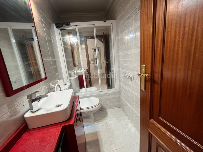 Foto 38f5d806-c1ea-487d-9a27-c5c30050519b. Zweistöckige wohnung mit heizung in Centro Salamanca