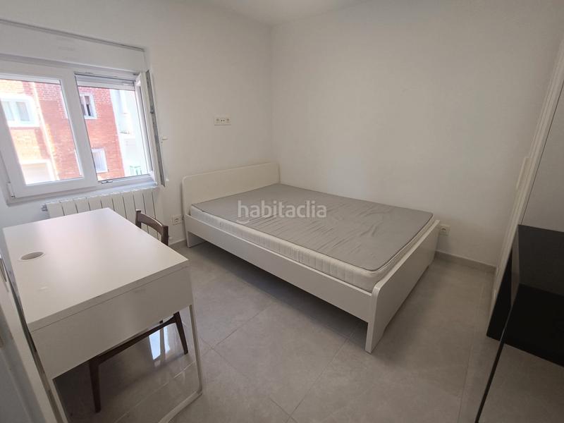 Foto cf877d48-1747-4746-b856-b10a852b8fbf. Alquiler piso en San Bernardo Salamanca